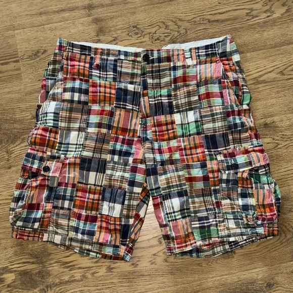 Gap madras plaid patchwork rugged cargo shorts 38 - Picture 1 of 8
